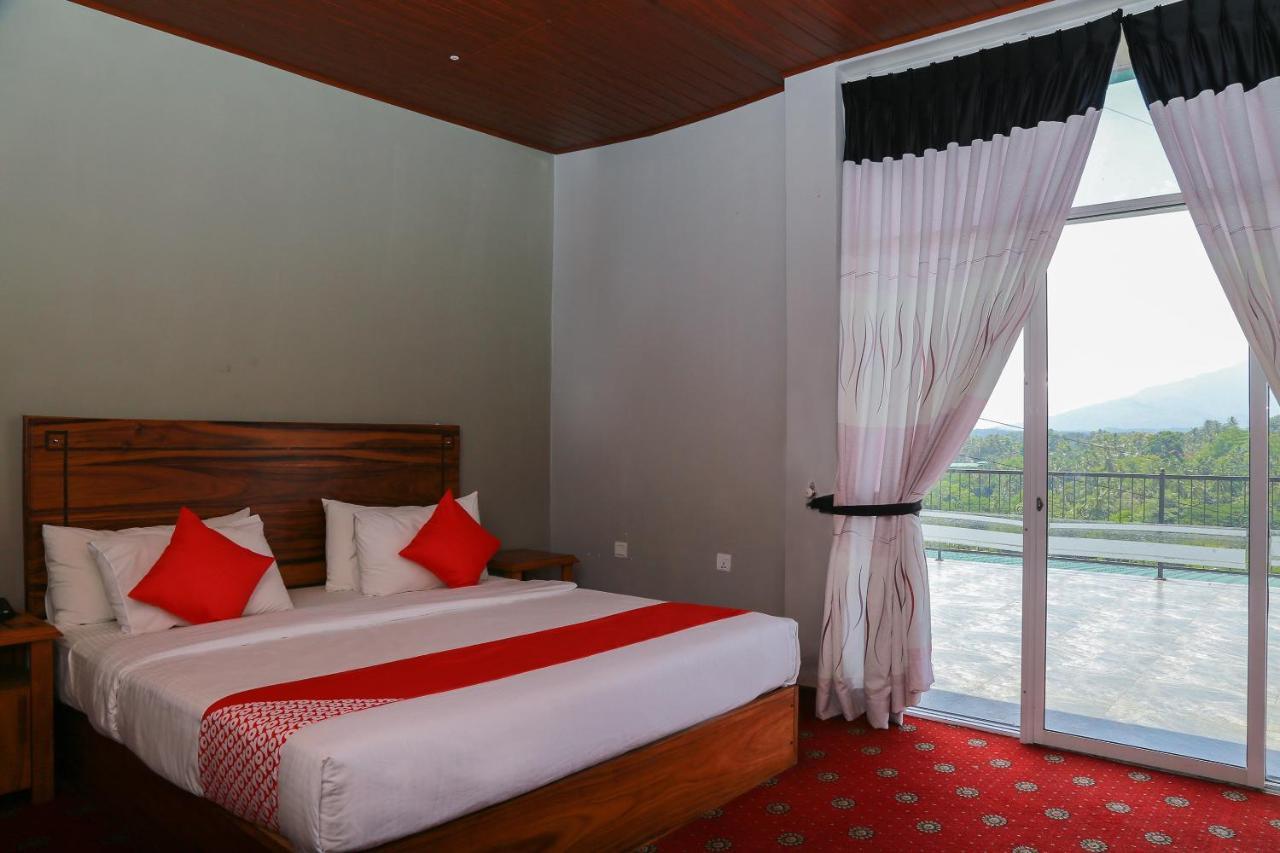 Oyo 278 Hotel Rivelka Kundasale Zewnętrze zdjęcie