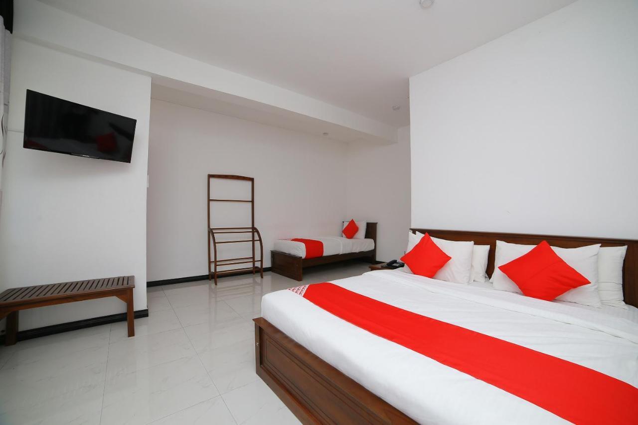 Oyo 278 Hotel Rivelka Kundasale Pokój zdjęcie